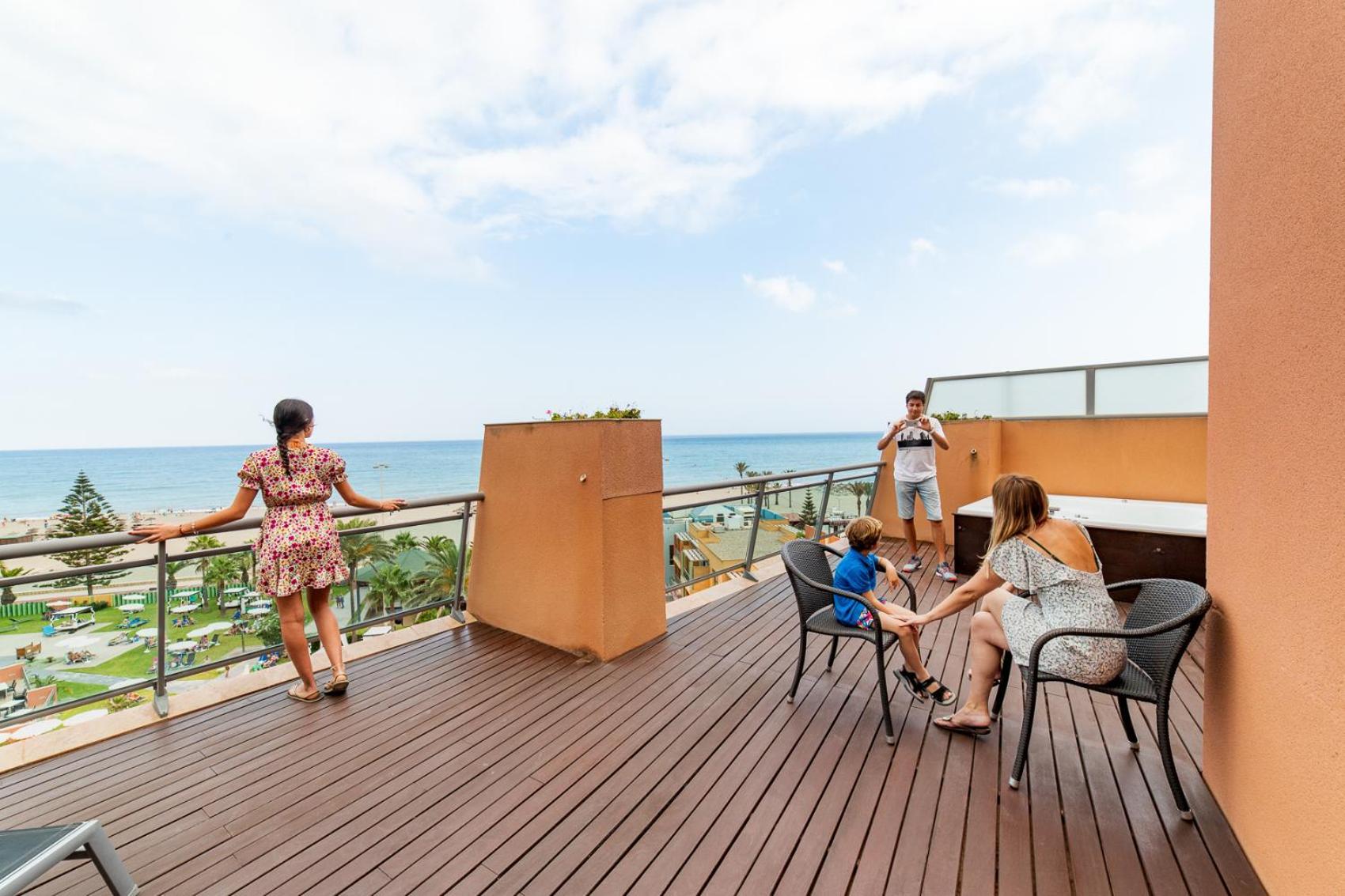 Protur Roquetas Hotel & Spa Ροκέτας ντε Μαρ Εξωτερικό φωτογραφία